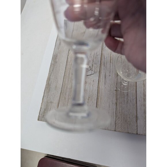 Set Of 2 Martini Glasses Vintage Etched Wheat Pattern 4 7/8" Tall - Picture 3 of 9